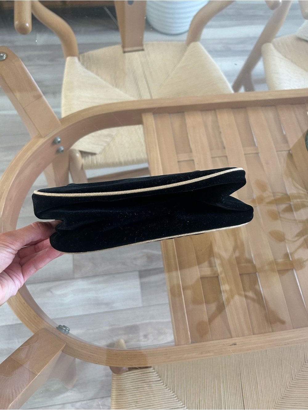 Dior Black Velvet Cosmetic Pouch - Picture 8 of 11